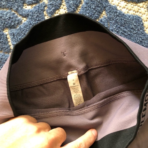 Lululemon leggings - Picture 5 of 6